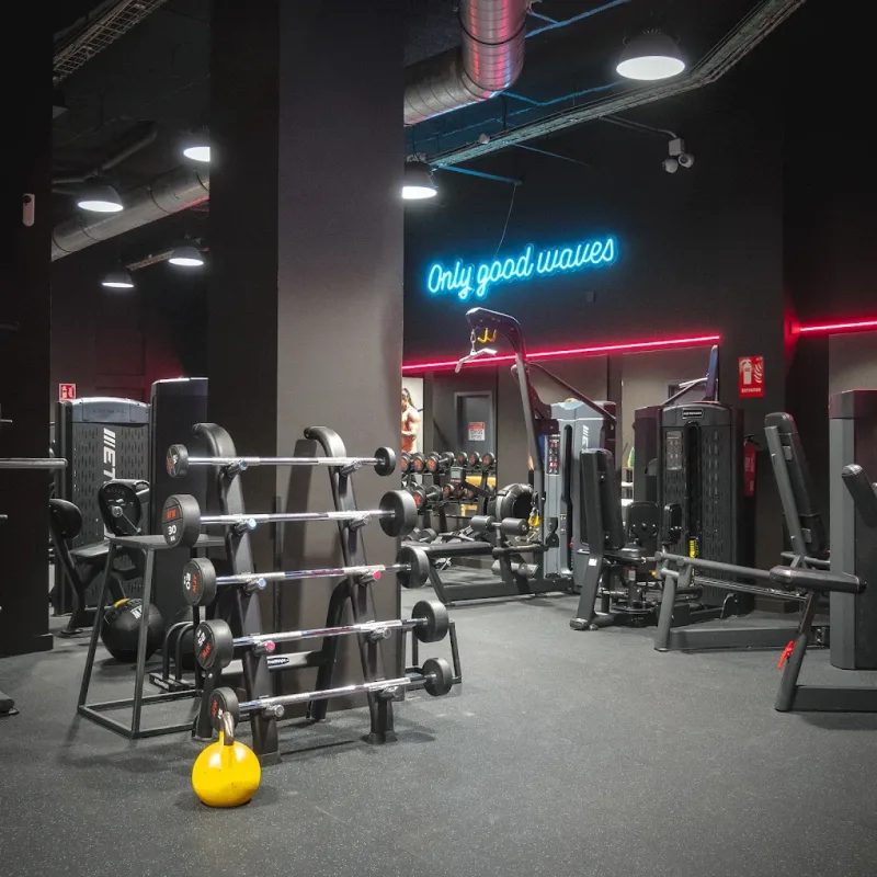 Weights and machines at Bunker Health & Fitness in Palma de Mallorca