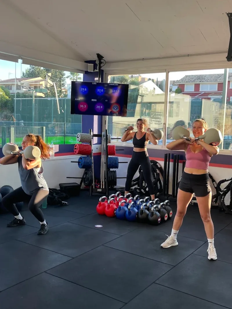 A kettlebell class at F45 Training Palma Racket Club in Palma de Mallorca
